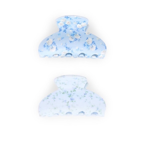 LoveShackFancy x Goody Hair Accessory Bundle. - Picture 3 of 7